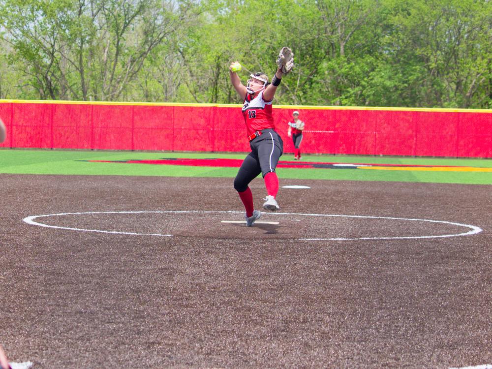 Cardinals Split With Moberly, Secure #2 Seed In Region Tournament